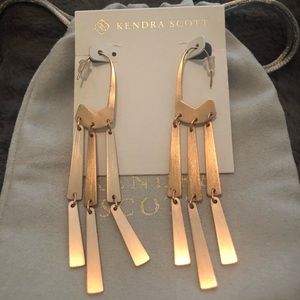 Kendra Scott Rose Gold Mallie Earrings